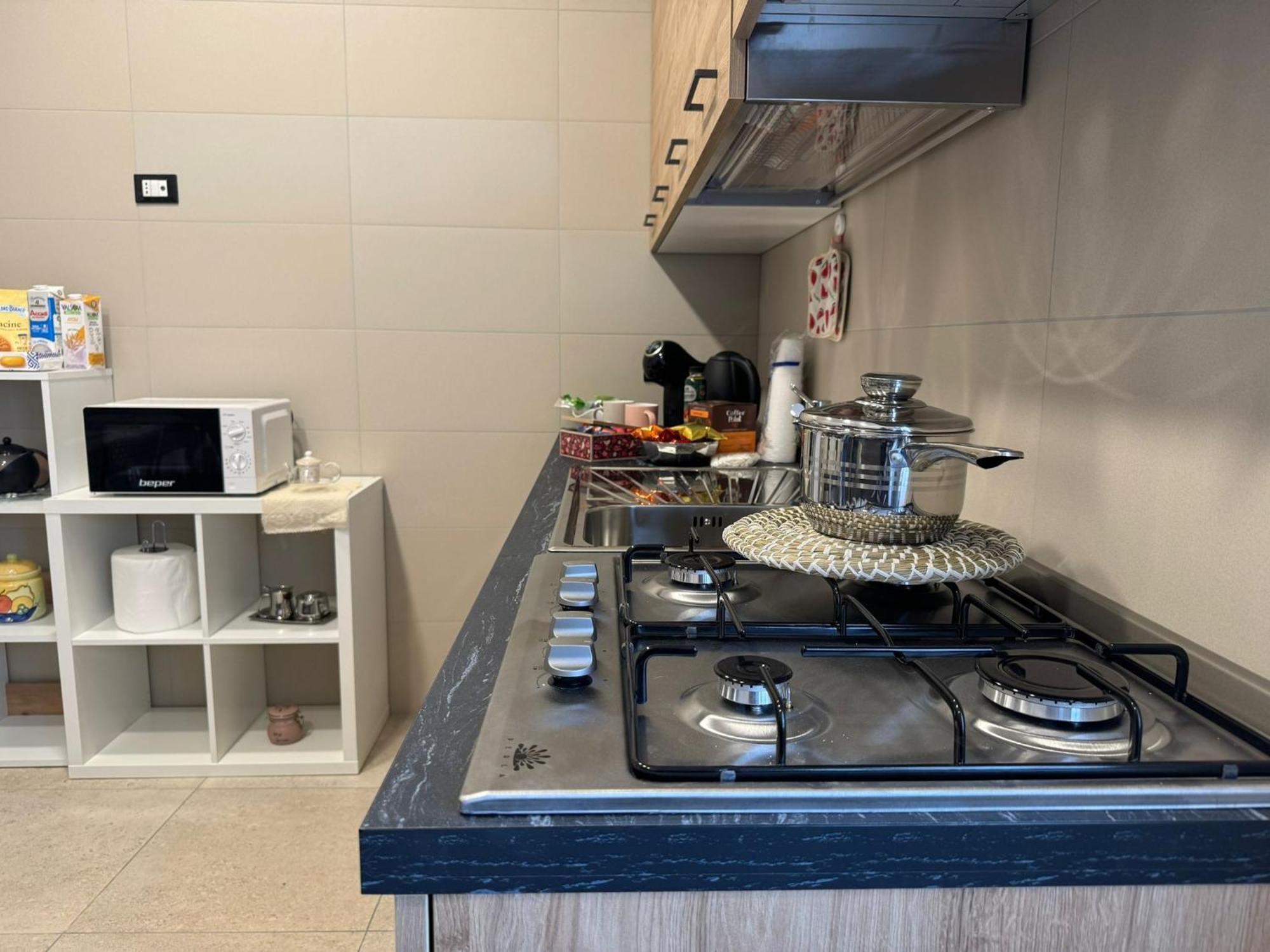 Casa Vacanze La Perla Rara ตารันโต ภายนอก รูปภาพ