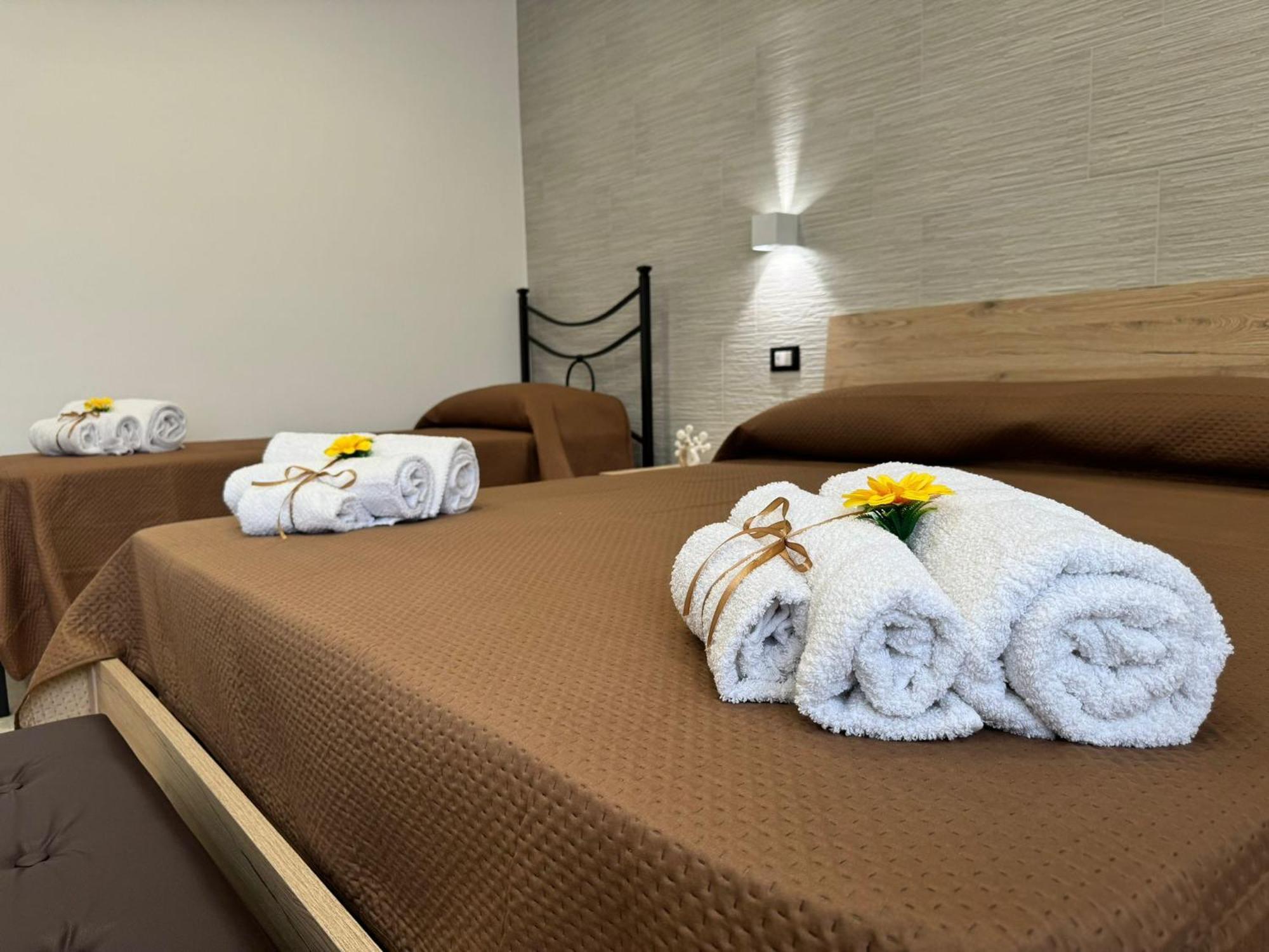 Casa Vacanze La Perla Rara ตารันโต ภายนอก รูปภาพ